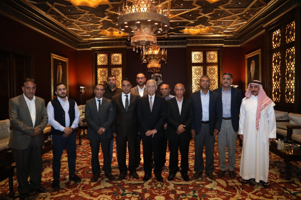 العيسوي يلتقي وفدا من أبناء عشيرة القرارعة...صور