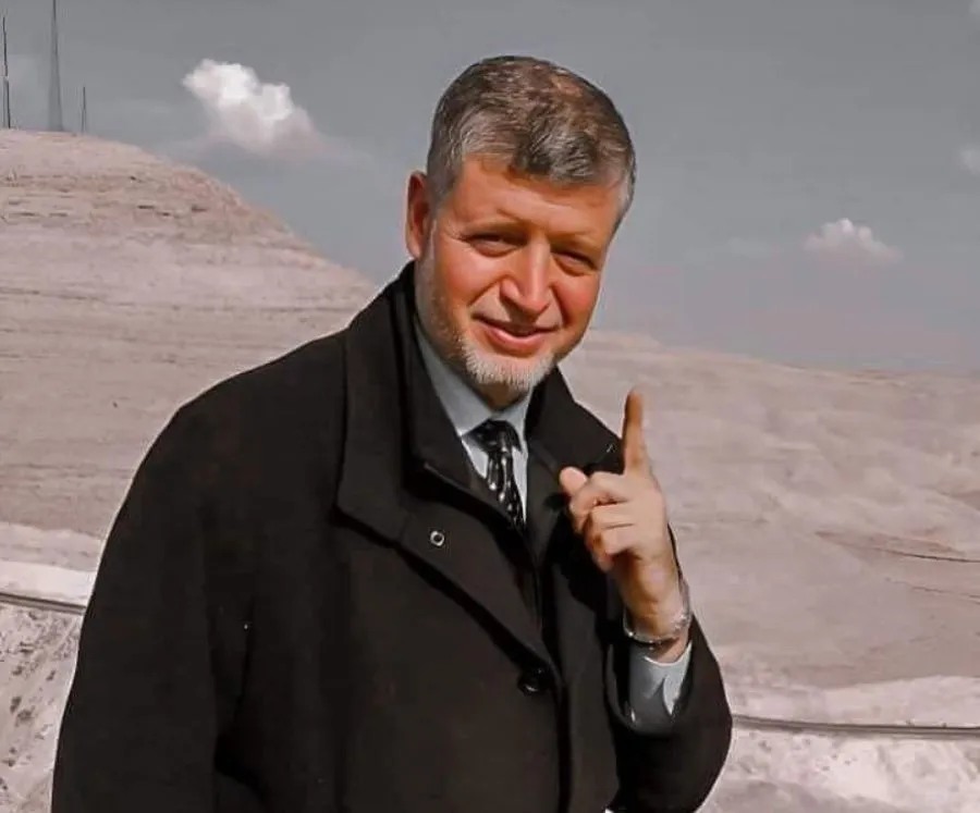 الجنايات الكبرى توجه تهمة القتل العمد لطالب طعن أستاذًا جامعيًا في الكرك