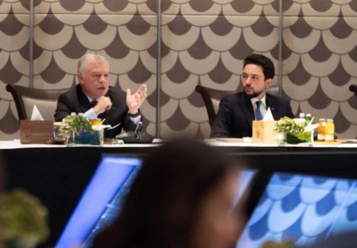 الملك يتابع سير العمل في برنامج تدريب المعلمين قبل الخدمة وأثناءها