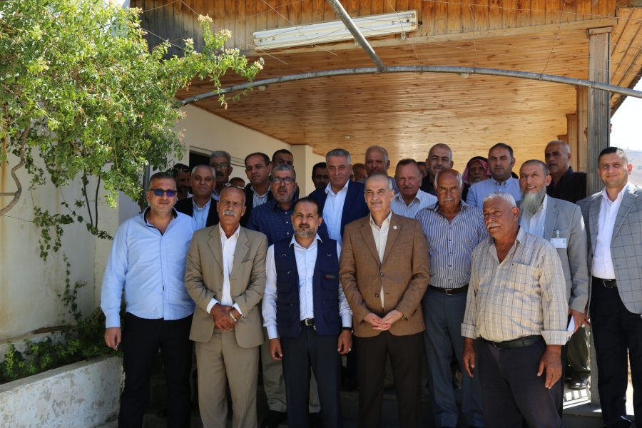 توقيع مذكرة تفاهم بين سلطة وادي الأردن والمؤسسة التعاونية لدعم جمعيات مستخدمي المياه