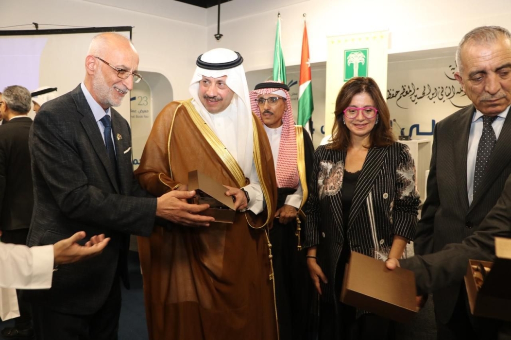 السفير  السديري يزور الأجنحة السعودية المشاركة في فعاليات ‬ معرض عمان الدولي للكتاب..صور