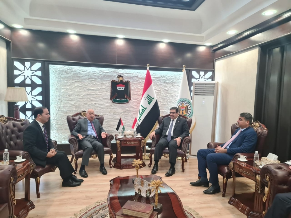 الجغبير يناقش مع وزيري الصناعة والتجارة العراقيين التحديات التي تواجه التبادل التجاري بين البلدين