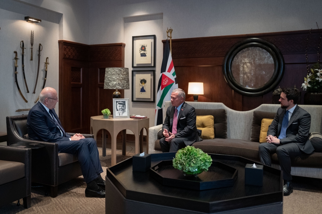 King meets Mikati#44; says Jordan stands with Lebanon