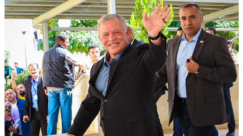 الملك يؤكد ضرورة الاستفادة من الفرص السياحية والطبيعية والزراعية في الطفيلة