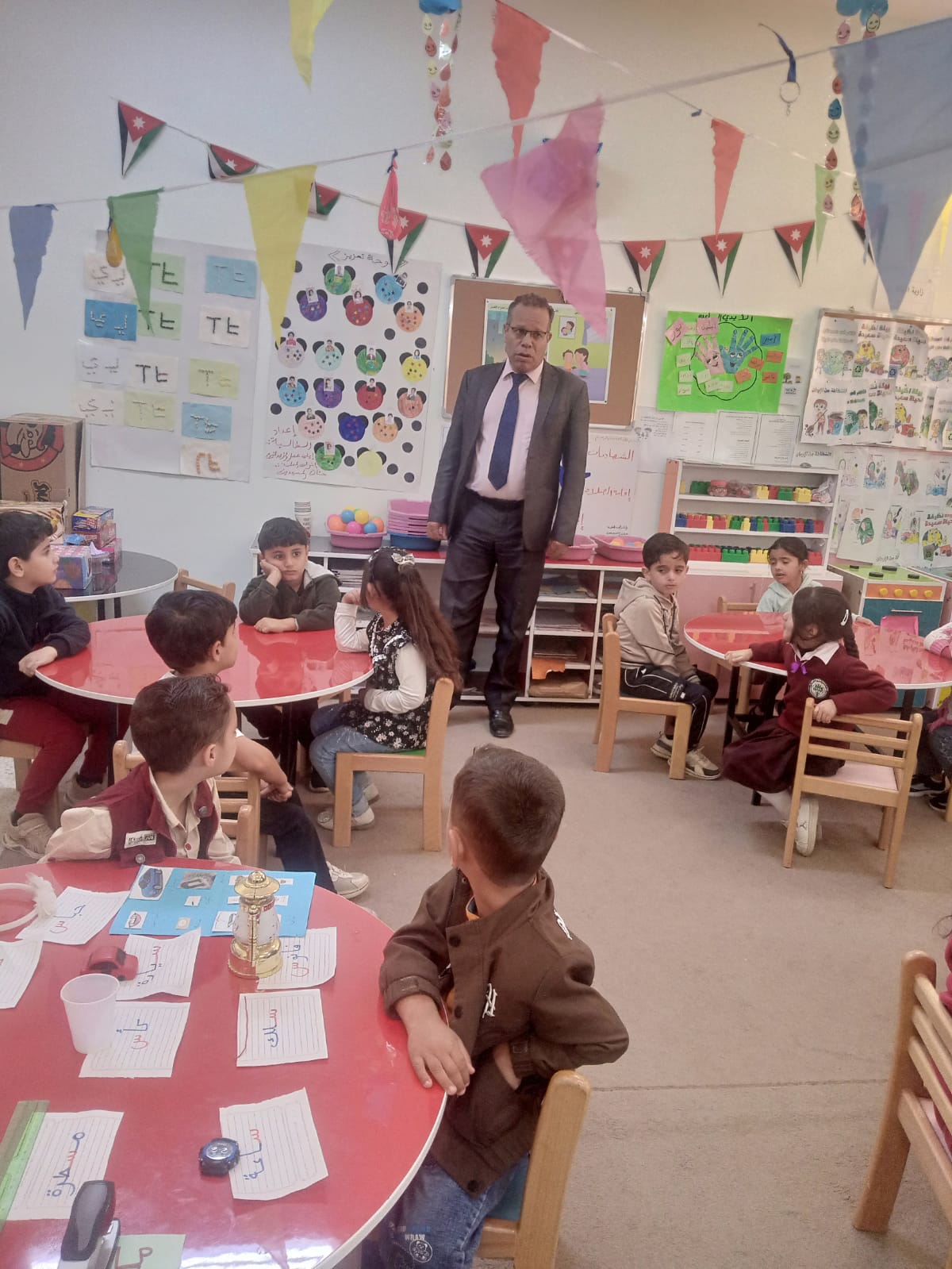 الرفوع يشارك طلبة مدرسة أم سراب الأساسية المختلطة  الطابور  الصباحي