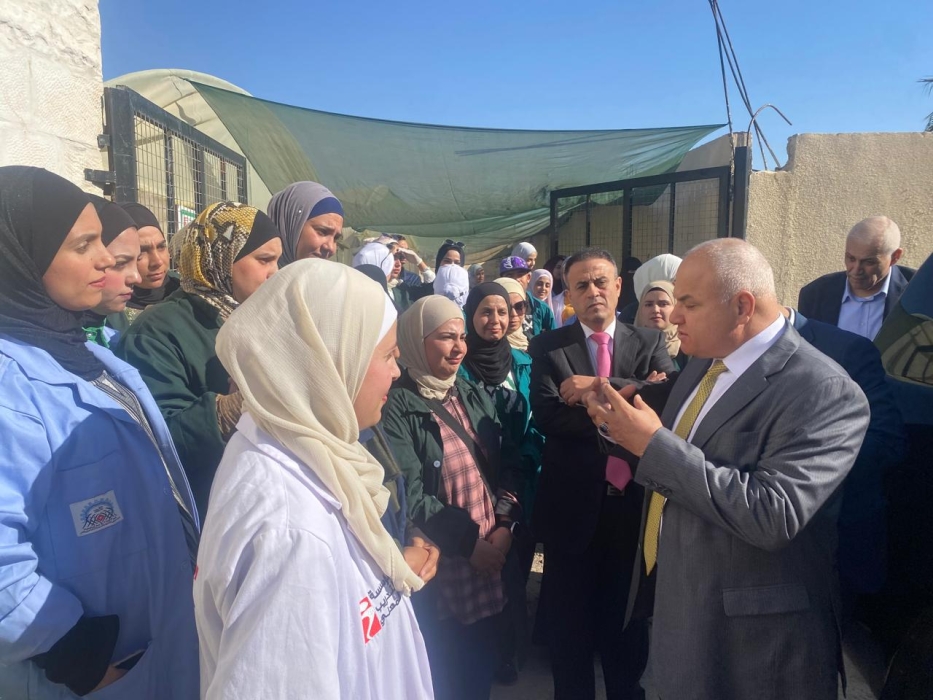 وزير العمل يتفقد معهد تدريب مهني عين الباشا للذكور