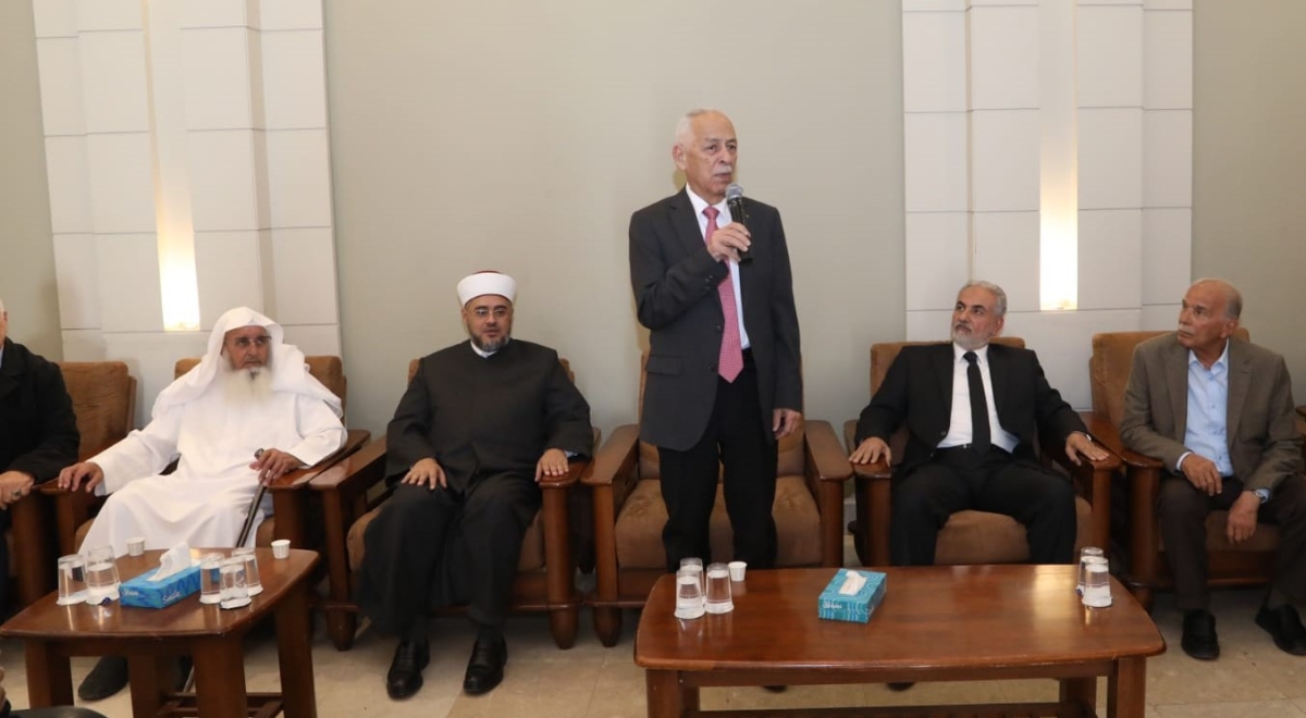 مندوبا عن الملك وولي العهد.. العيسوي يعزي القدومي والدباس*