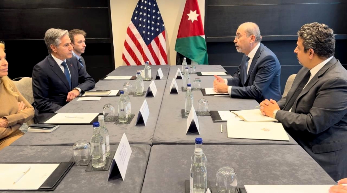 وزير الخارجية يجري مباحثات موسعة مع نظيره الأميركي