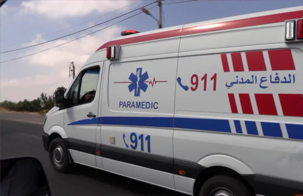 الدفاع المدني ينقذ سائحة أجنبية سقطت عن مرتفع في معان