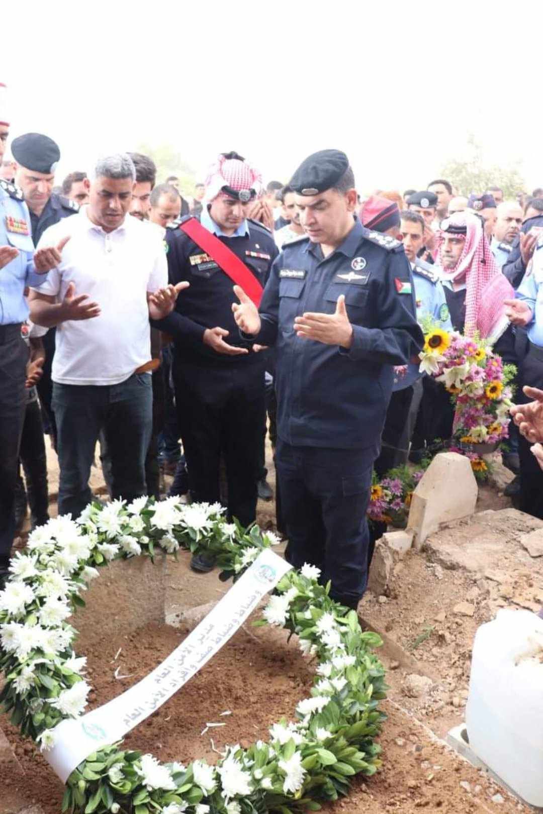 العميد  الشرايدة يشارك في  تشييع جثمان الوكيل محي الدين أمين معروف