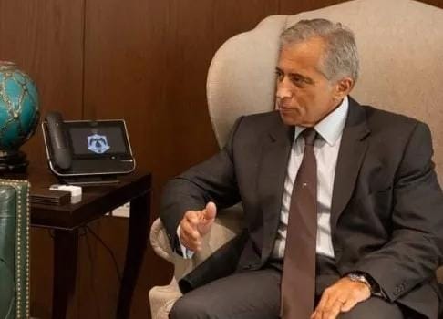 رئيس الوزراء يلتقي نواب البلقاء ومأدبا وبدو الوسط في رئاسة الوزراء