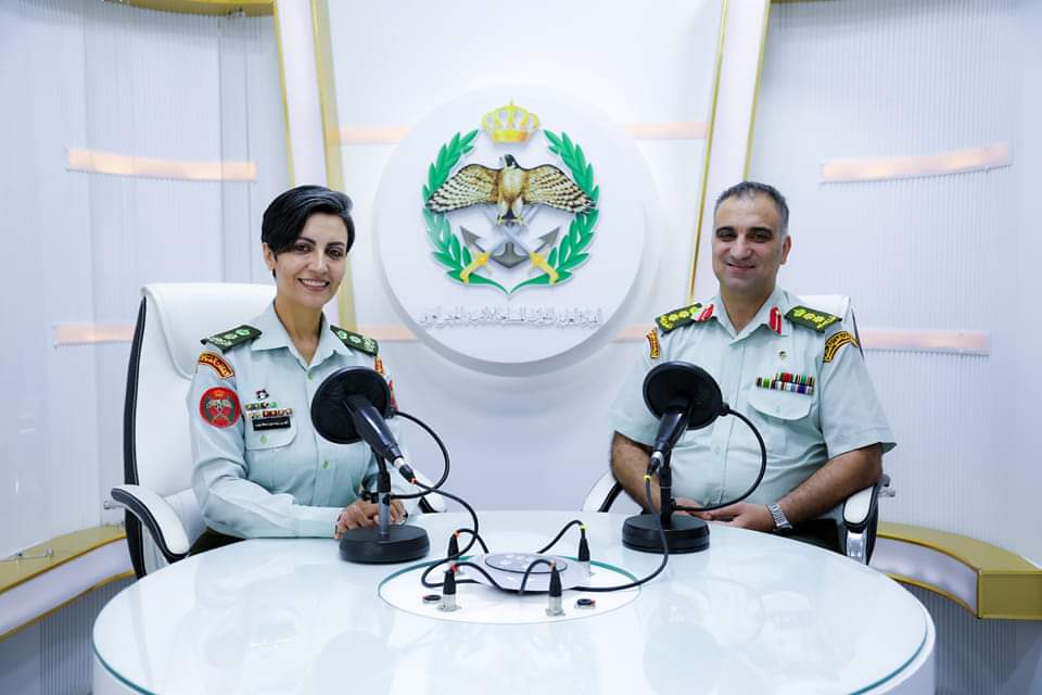 إذاعة الجيش العربي تستضيف العقيد الطبيب رائد محمد الجبور