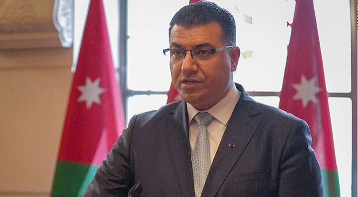 الحنيفات يؤكد أهمية تعزيز الأمن الغذائي عبر تطوير الصناعات الزراعية