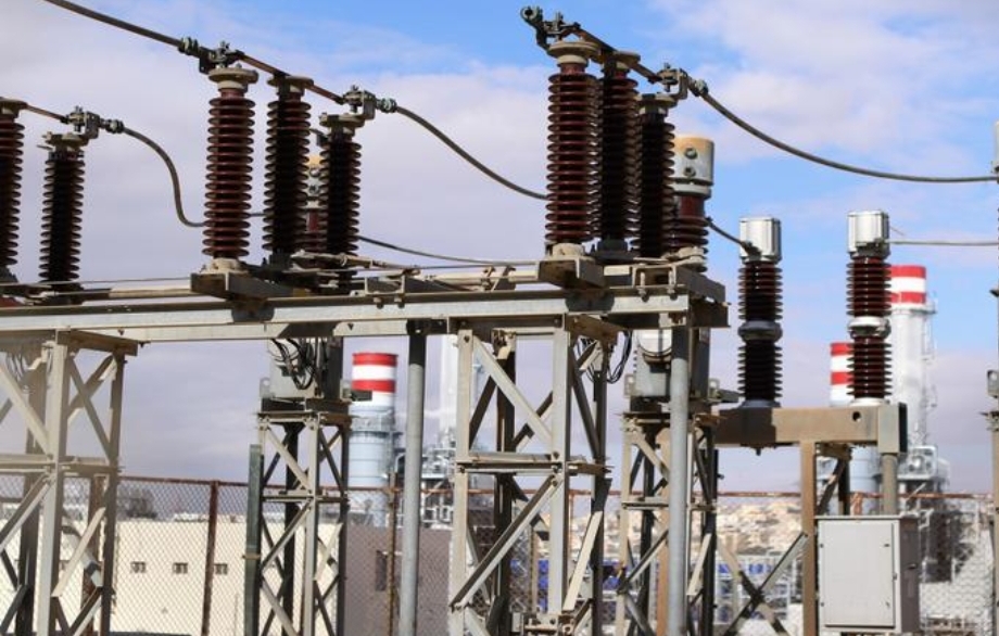 99.9 بالمئة نسبة السكان المزودين بالكهرباء خلال 2023