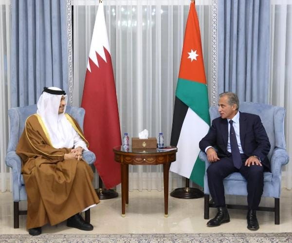 PM#44; Qatari counterpart discuss ties#44; regional developments