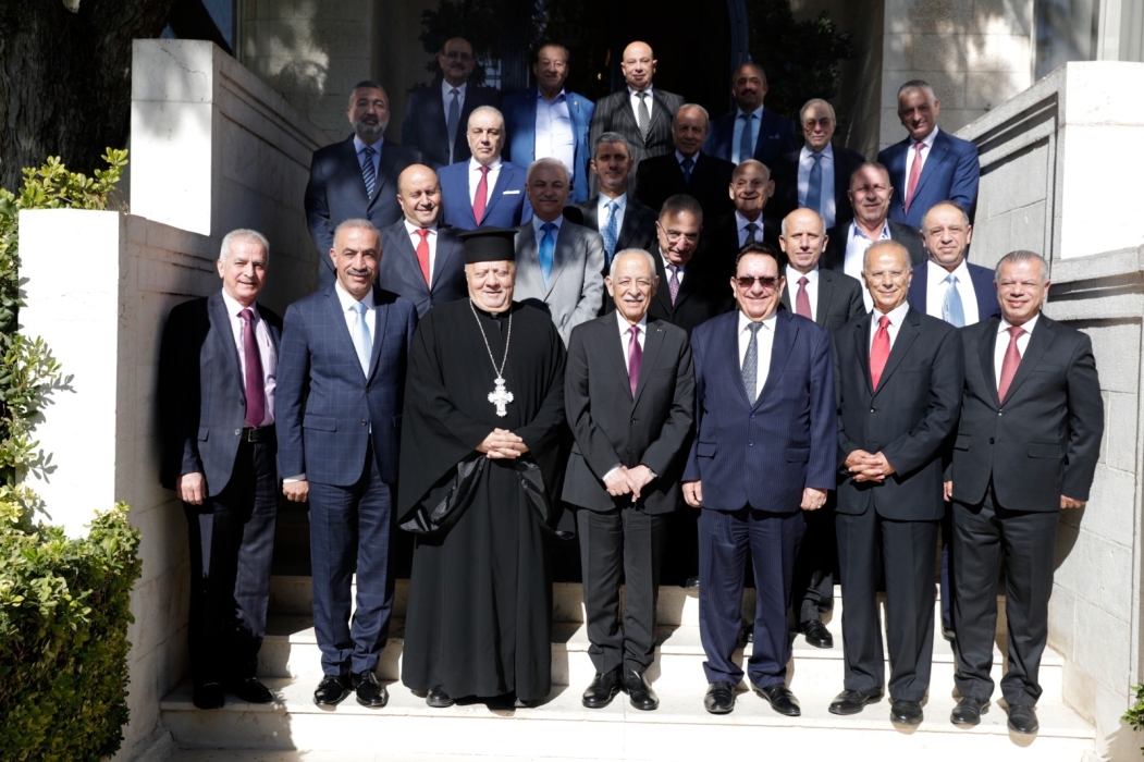 العيسوي خلال لقائه وجهاء عشيرة حداد وعشائر أبناء أريحا بالأردن...صور