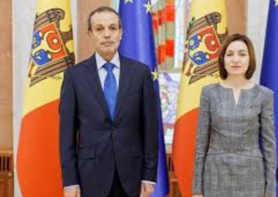 الخصاونة يقدم أوراق اعتماده سفيرا معتمدا  لدى  مولدوفا