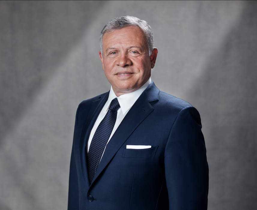 الملك يستقبل وزير الدفاع القبرصي