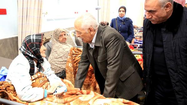 بتوجيهات ملكية.. العيسوي يطمئن على مصابي حادثة حريق دار الضيافة للمسنين