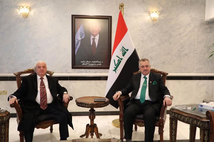 السفير البرزنجي يستقبل رجل  الأعمال العراقي  والمستشار الدولي لمجموعة من الشركات الدولية عامر بشير بهنام.