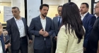ولي العهد يزور دائرة الرقابة الصحية والمهنية ومجمع الدوائر في أمانة عمان