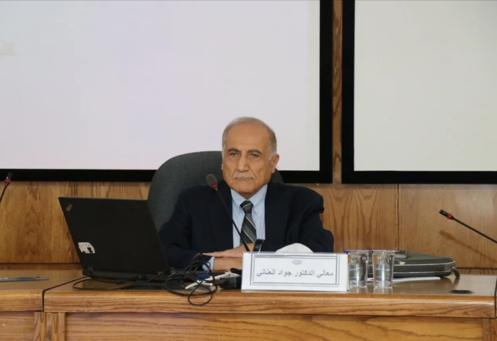 وزير أردني أسبق يتوقع خفض ترمب للضرائب إلى 10