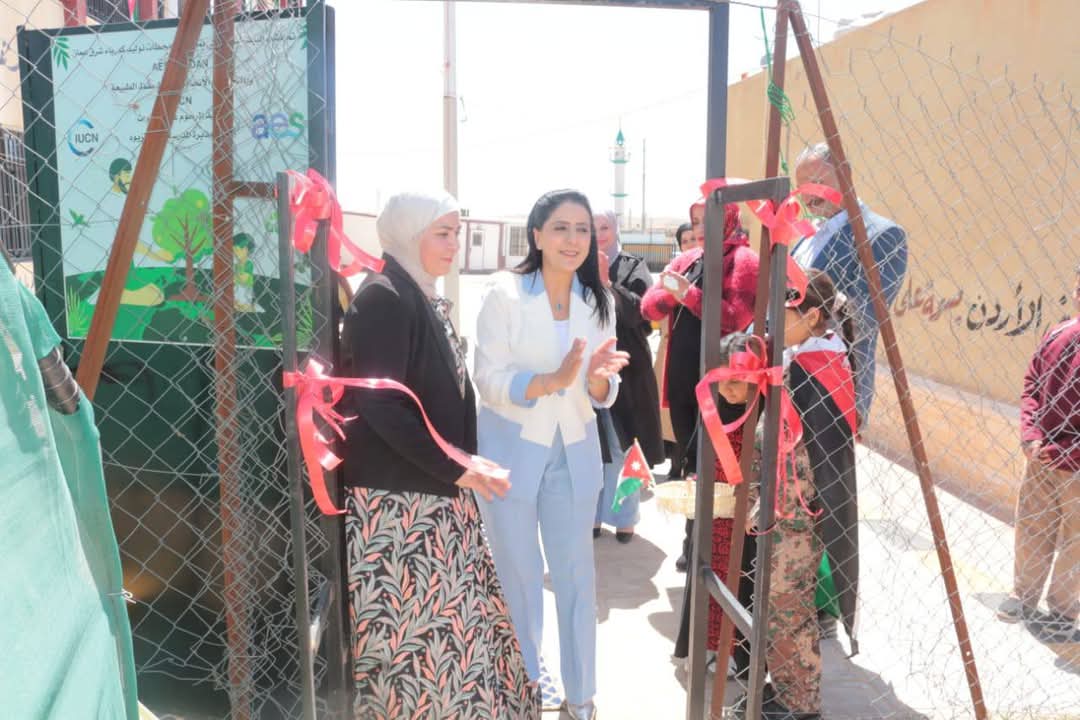 ابورمان تفتتح الموسم الرابع لمشروع البيت البلاستيكي في مدرسة المناخر الأساسية المختلطة.