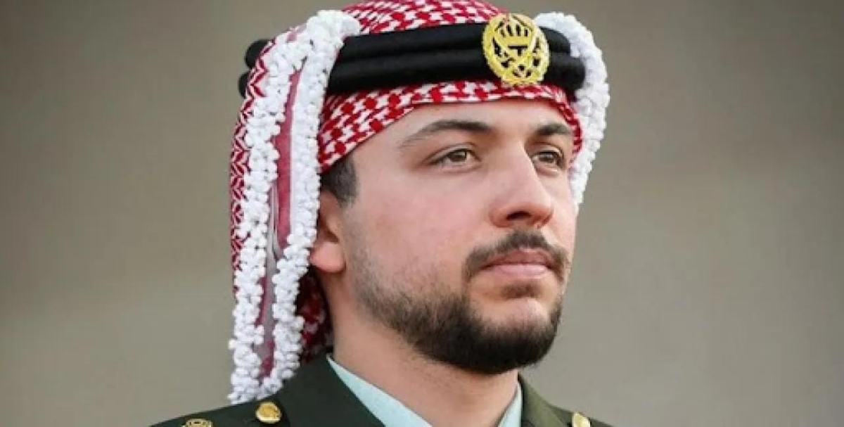 ولي العهد يشارك بيوم تدريبي بالرصاص الحي