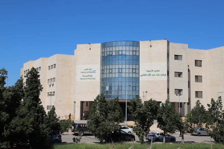 باحثون من طب اليرموك يحصلون على شهادة البحث الأكثر إستشهادًا لعام 2023