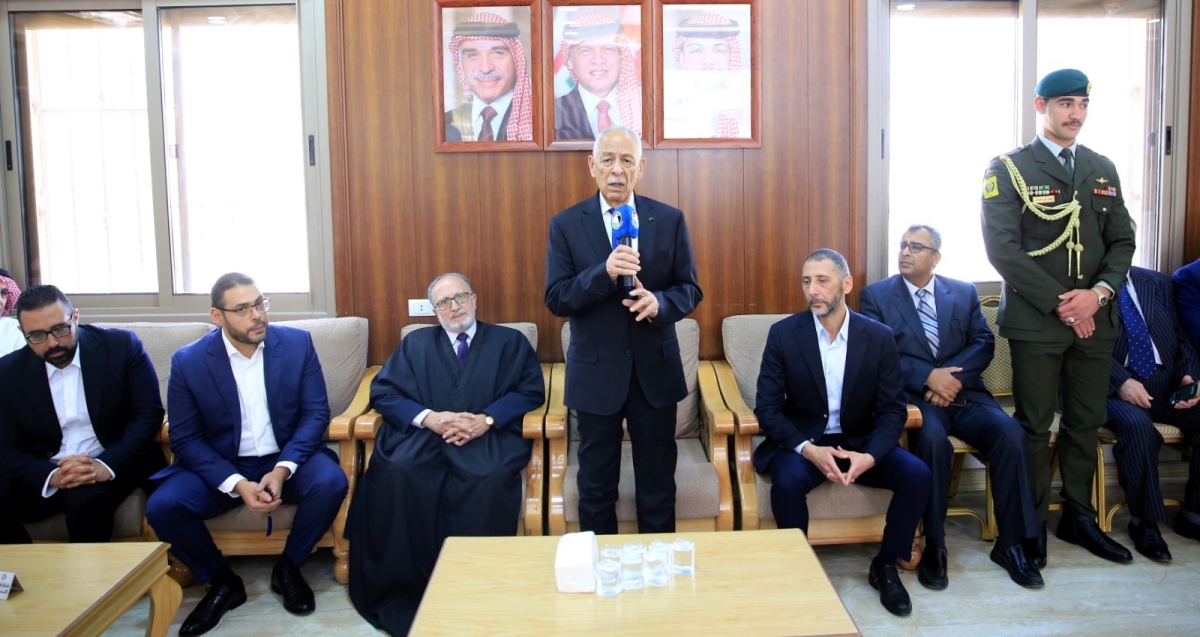 مندوبا عن الملك وولي العهد...العيسوي يعزي الصمادي وأبو الراغب...صور