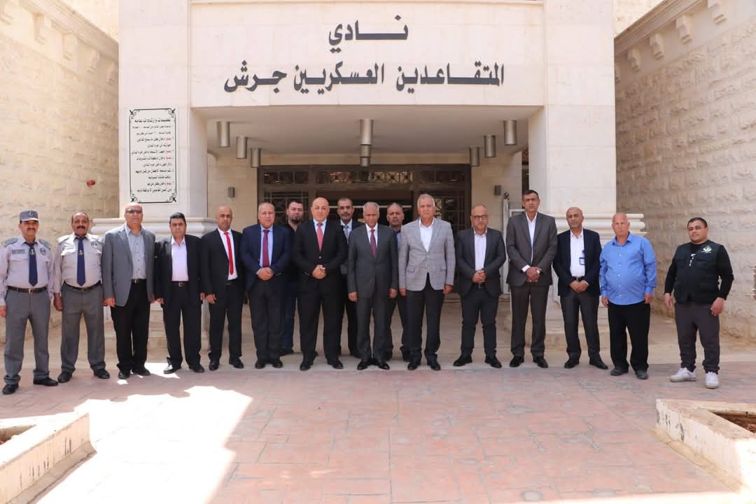 الرقاد يتفقد المواقع التابعة للمؤسسة في جرش ويزور عدداً من رفاق السلاح...صور
