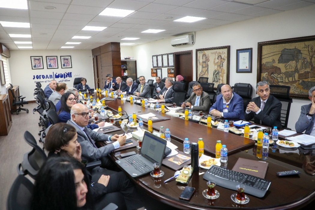 وزيرة السياحة تترأس الجلسة الأولى للمجلس الوطني للسياحة