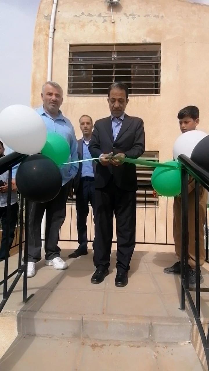 الزبن يفتتح حديقة العلم في مدرسة خالد بن الوليد و يكرم الفائزين بمسابقة تحدي القراءة لمدارس الموقر