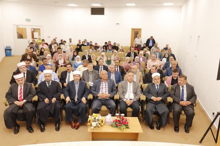 مكتبة الحسين بن طلال تهدي أكثر من خمسة آلاف كتاب لمؤسسات وجمعيات بمناسبة عيد الاستقلال