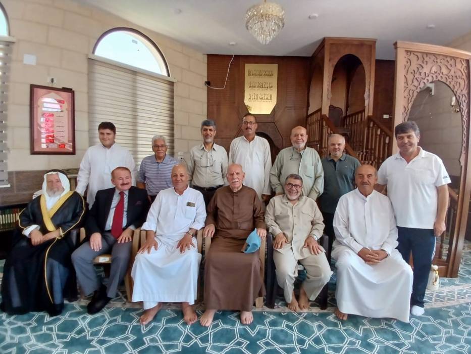 إقامة أول صلاة جمعة في مسجد الحاجة المرحومة أم الخير في إربد – معلم ديني يروي حكاية الوفاء والإيمان