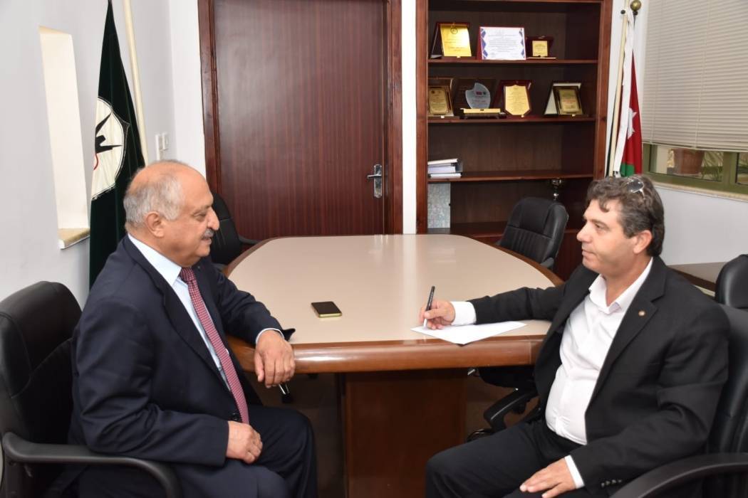 مكتبة الحسين بن طلال.. منارة علم وفكر في جامعة اليرموك