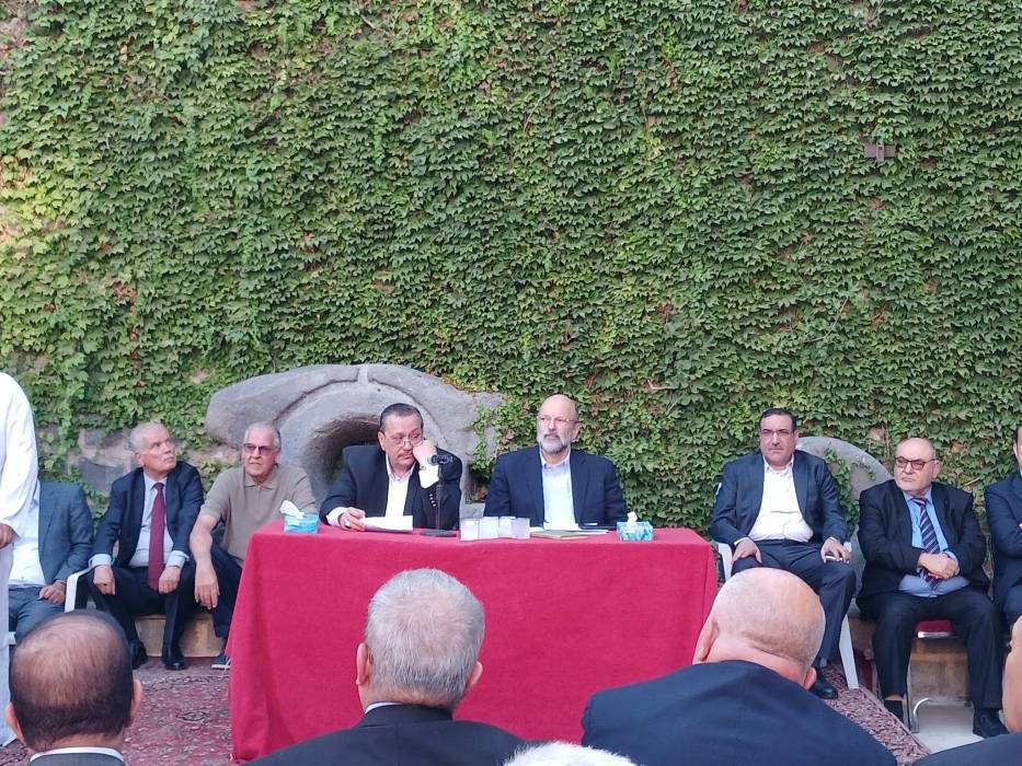 الرزاز من ديوان ال التل : القيادة الهاشمية والمجتمع الأردني المتماسك سرّ المناعة الأردنية