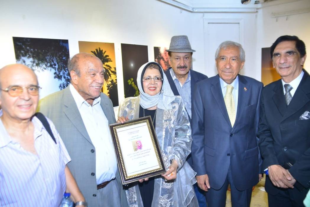 افتتاح معرض عاشقة الطبيعة للاديبة هويدا عطا