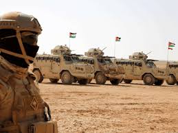 الجيش يحبط محاولة تهريب مخدرات بواسطة بالونات موجهة