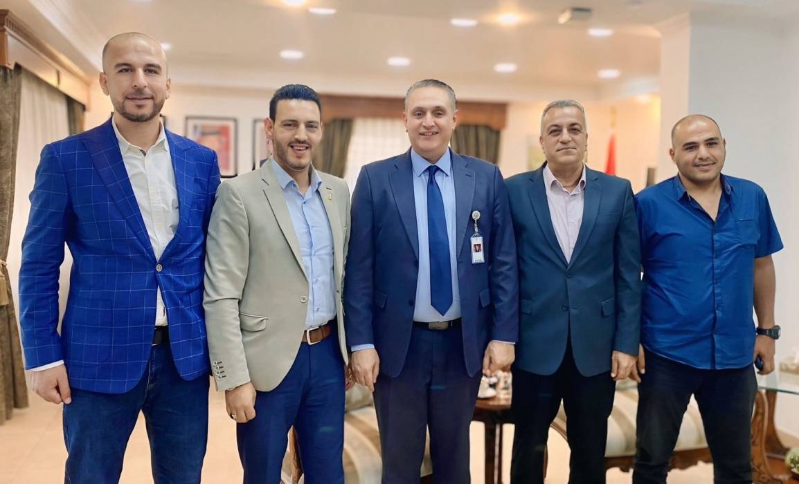 نادي حرتا الرياضي يزور وزير البيئة ومدير الغذاء والدواء مهنئا ومؤكدا على الشراكة المجتمعية