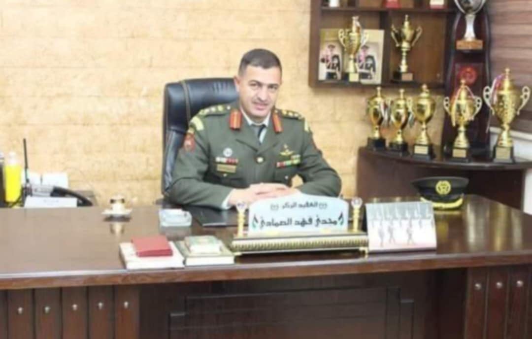 العقيد المتقاعد مجدي الصمادي يرقد على سرير الشفاء في مدينة الحسين الطبية