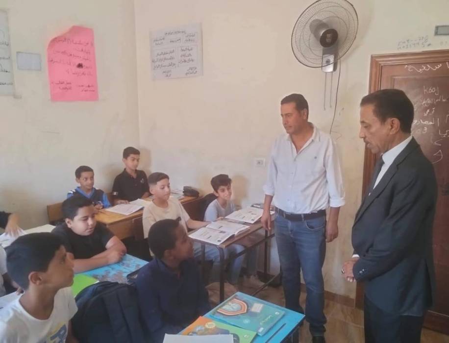 مدير تربية الموقر يتفقد مدارس الفيصلية والنقيرة