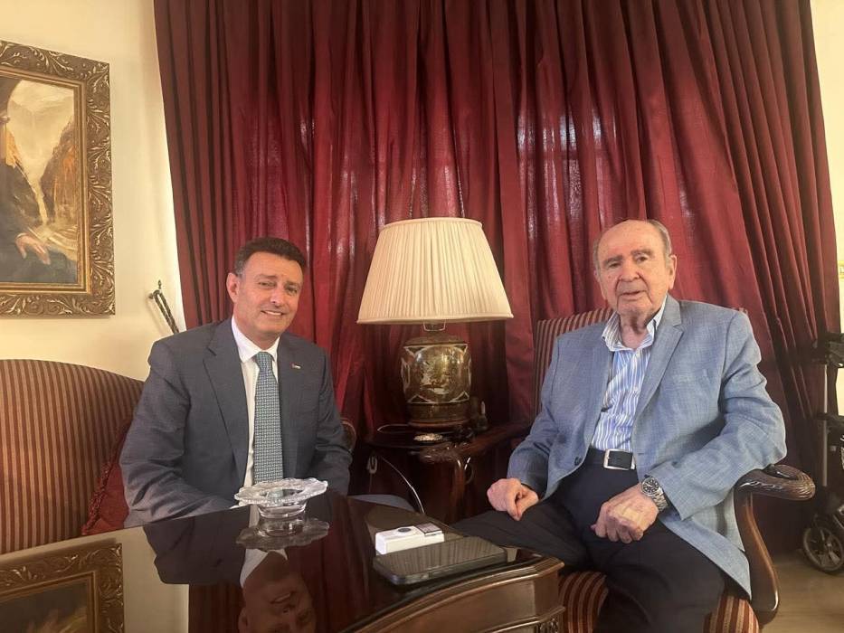 رئيس مجلس النواب يعود طاهر المصري