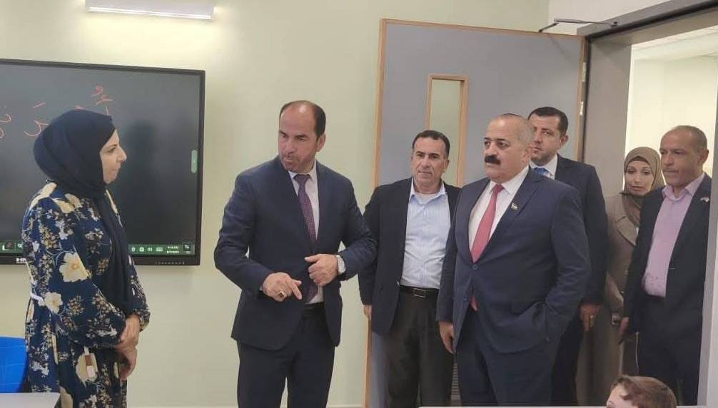 محافظ إربد يتفقد مدرسة الطرة الأساسية المختلطة: الاستثمار في التعليم هو الاستثمار في المستقبل