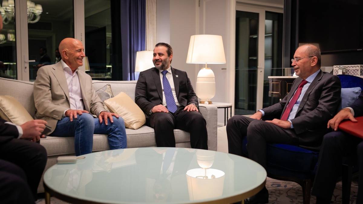 وزير الخارجية يلتقي نظيره السوري