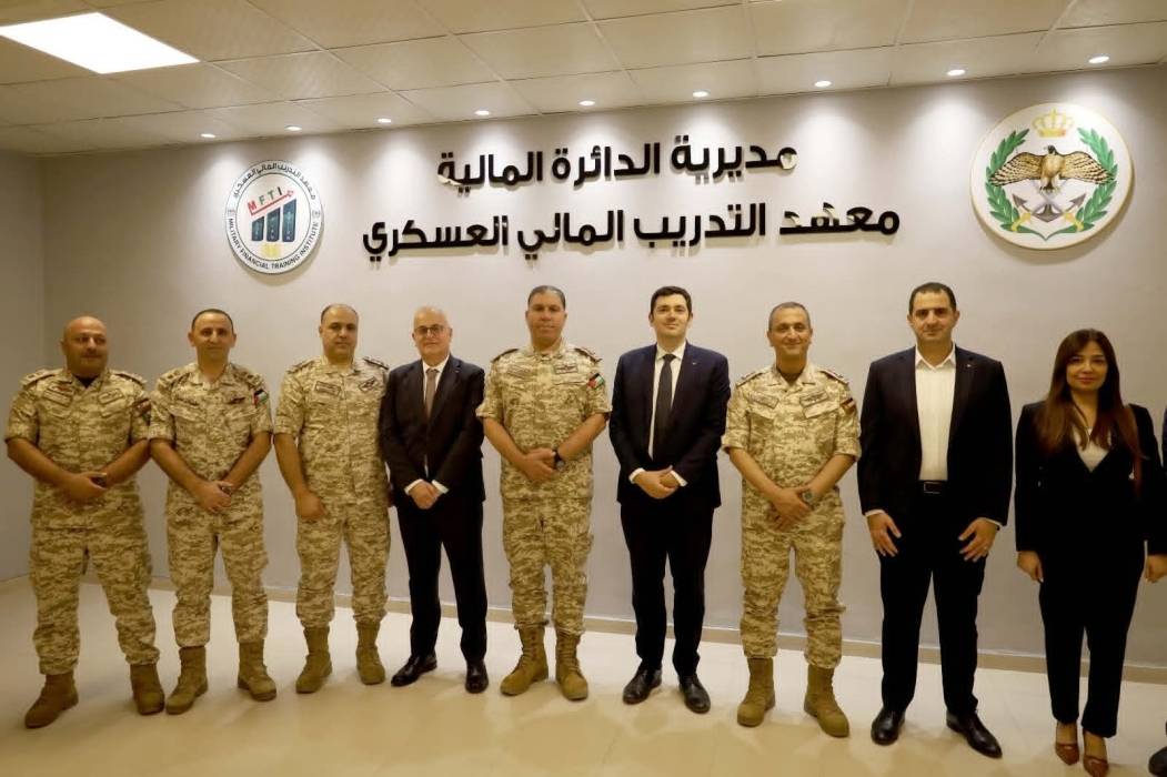 توقيع اتفاقية بين القوات المسلحة الأردنية وشركة (Orange Money)