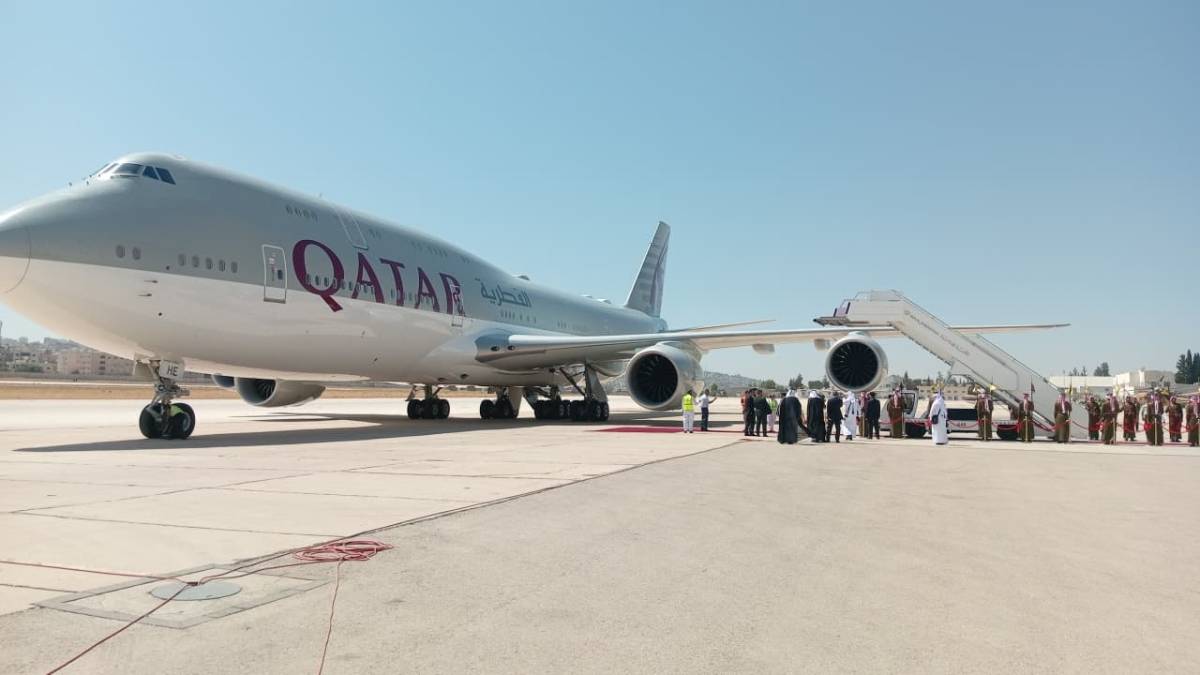 عاجل.. الملك يستقبل أمير قطر في مطار ماركا