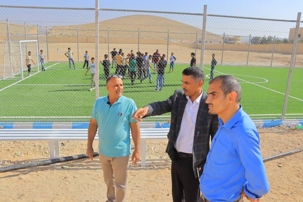 المساعيد يتفقد مدارس اللواء ويؤكد على الانضباط والنظافة المدرسية