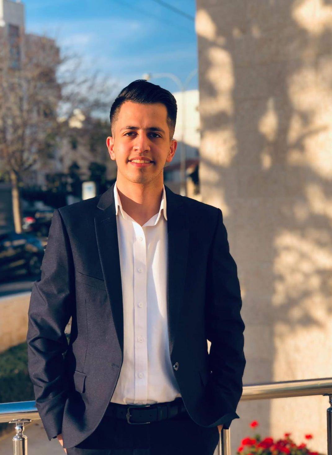 الجندي يكتب تاثير الوضع الاقتصادي لاستكمال الدراسة وتأمين المستقبل