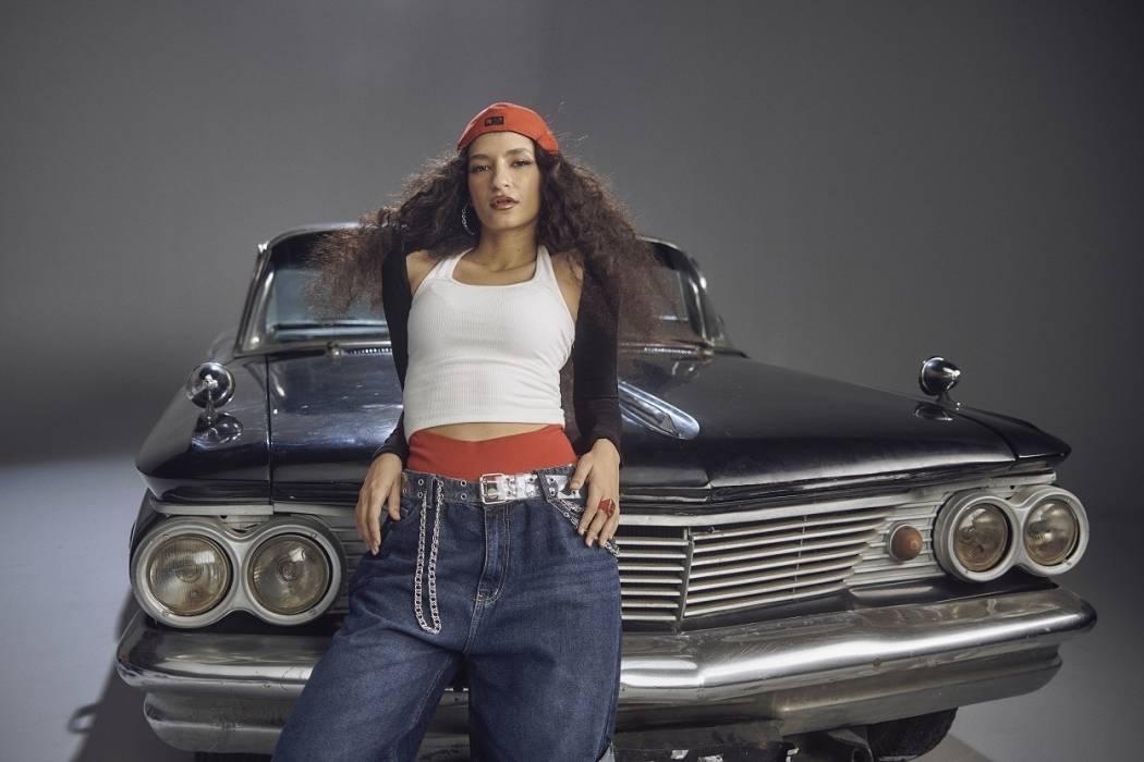 أميرة أديب تطلق أغنية أحمد من ألبومها الجديد